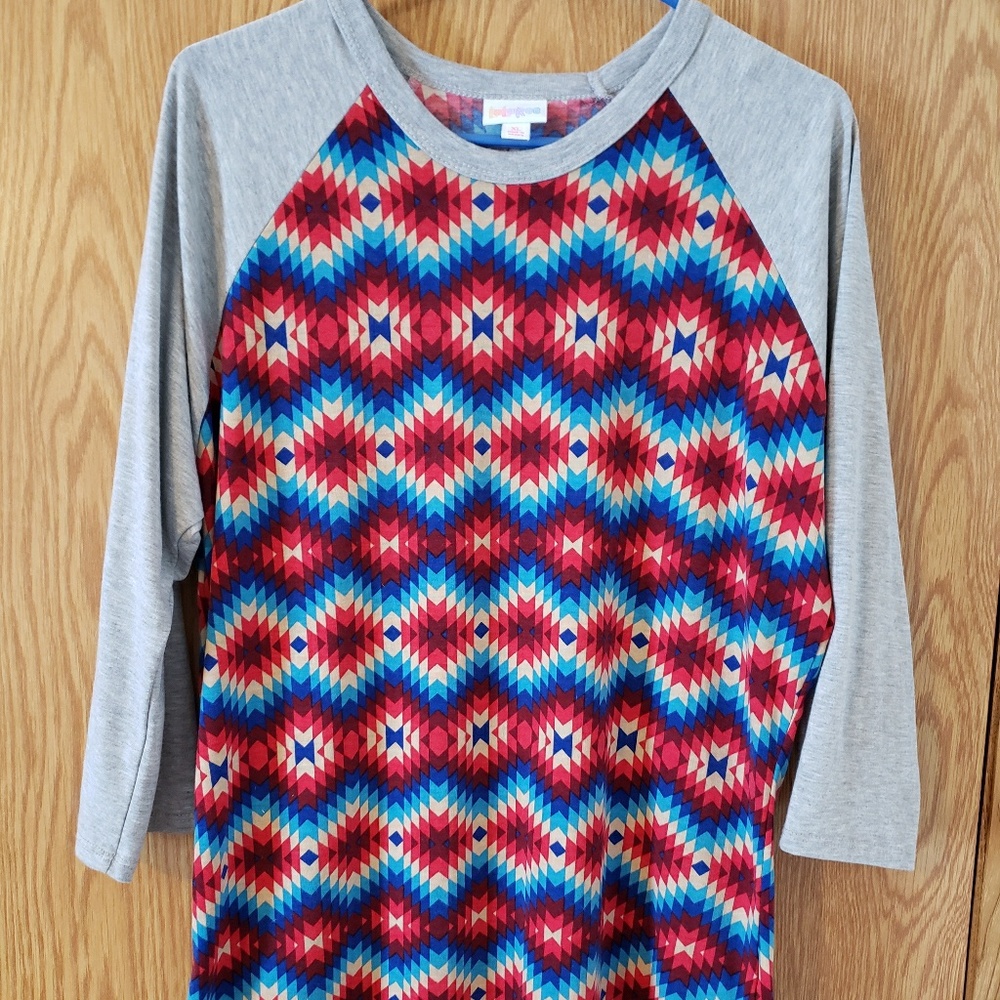 LuLaRoe Randy tee